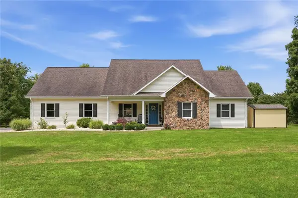 349 Melody Ln, Cheswick, PA 15024