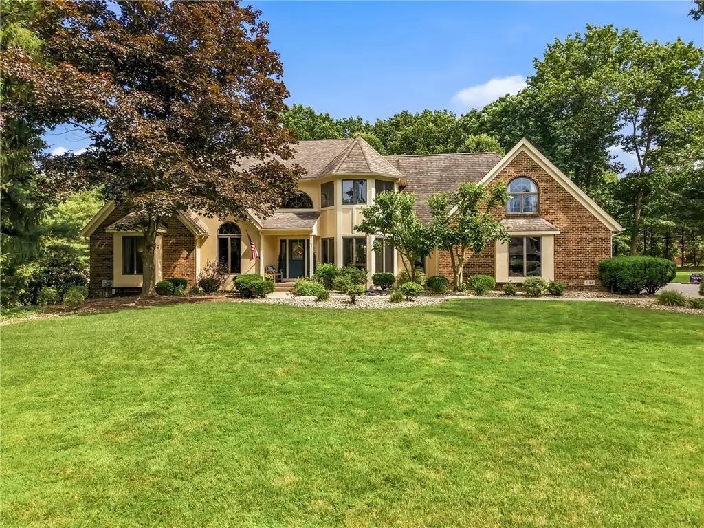 1144 Brookview Ct, Hermitage, PA 16148 - #1