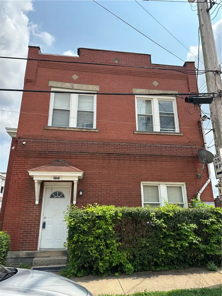 1119 Race St, Stowe, PA 15136 - #2