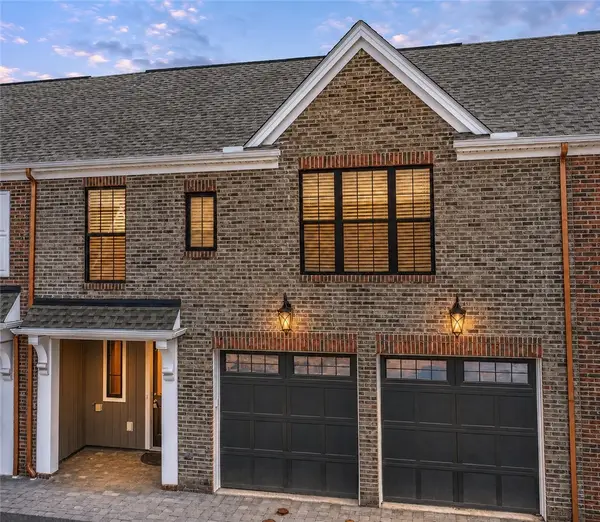 417 Roebling Ct, Cranberry Twp, PA 16066