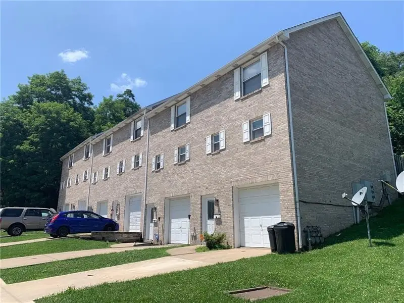 298 2nd St, Pitcairn, PA 15140 - #1