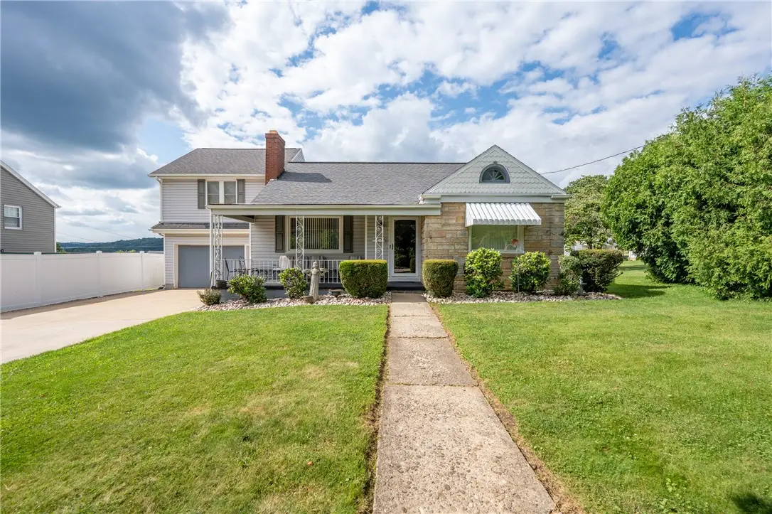 720 Main St, Latrobe, PA 15650 - #1