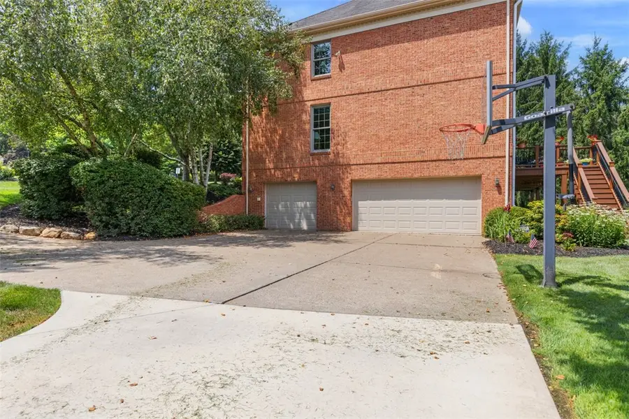 1689 Sturbridge Dr, Sewickley, PA 15143 - #3