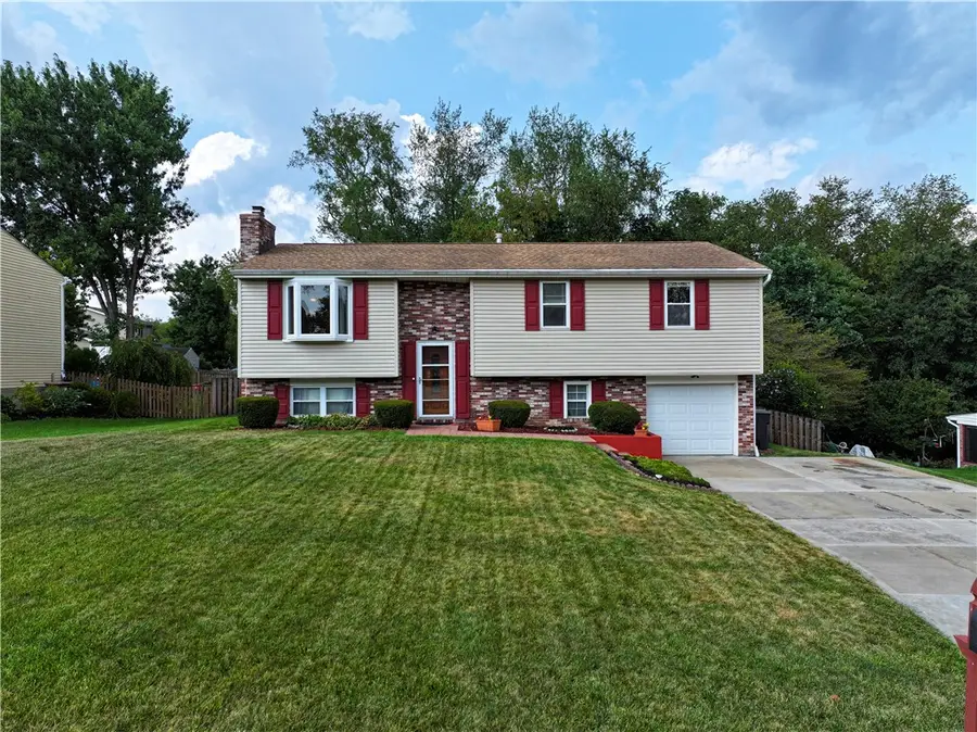 213 Brookston Dr, Cranberry, PA 16066 - #2