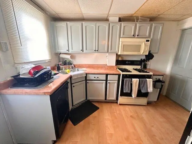 1045 Pennsylvania Ave., Clairton, PA 15025 - #2