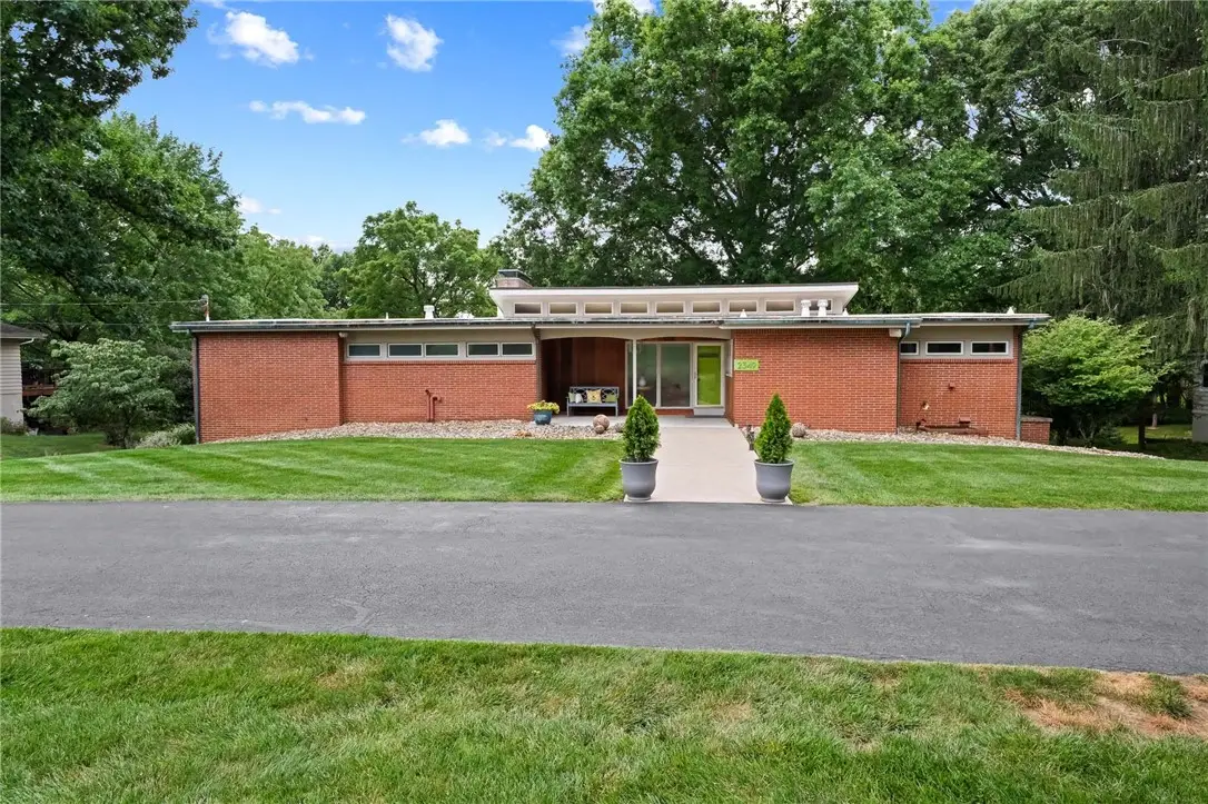 2349 James Dr, Pittsburgh, PA 15237 - #1