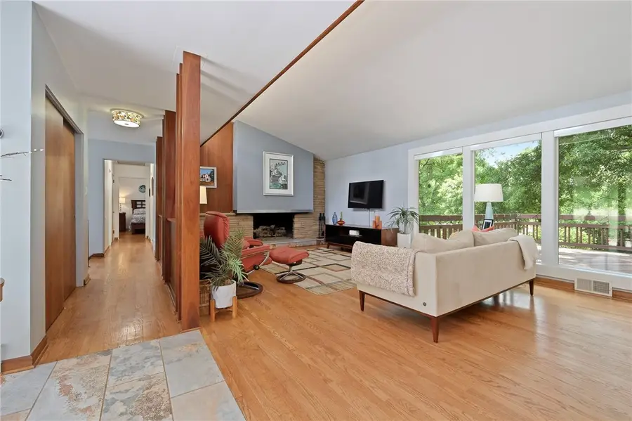 2349 James Dr, Pittsburgh, PA 15237 - #3
