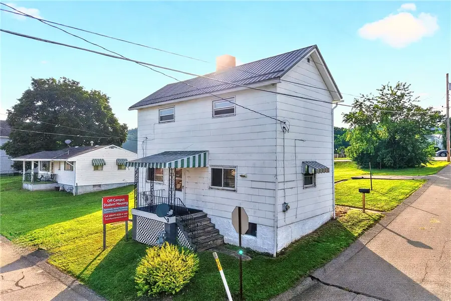 698 High Street, California, PA 15419 - #2