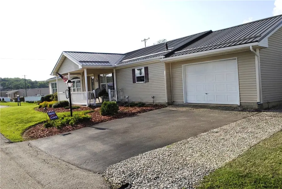 512 Chicory Ln, Mount Pleasant, PA 15666 - #2