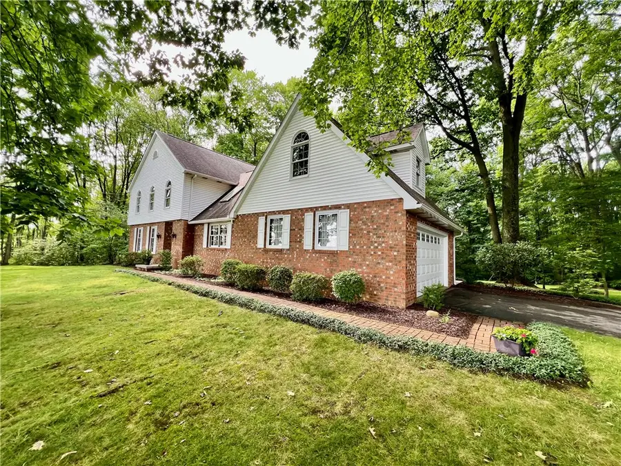 297 Lake Rd, Volant, PA 16156 - #2