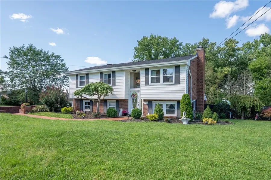 1206 Waverly Dr, Latrobe, PA 15650 - #3
