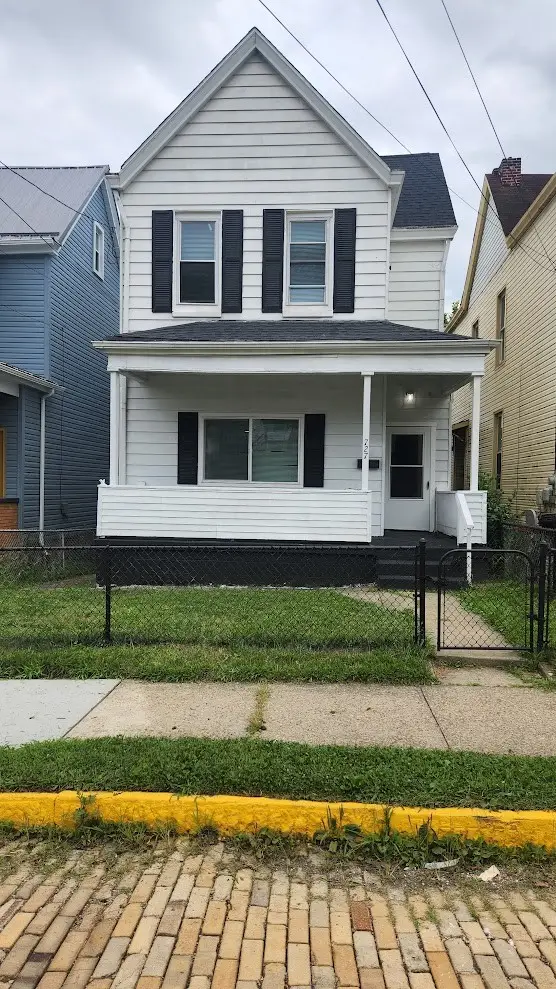 727 Mary St, Mc Kees Rocks, PA 15136