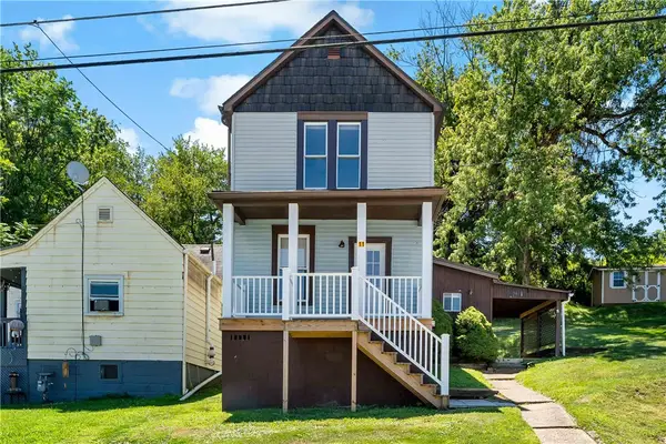 11 Elizabeth St, Washington, PA 15301
