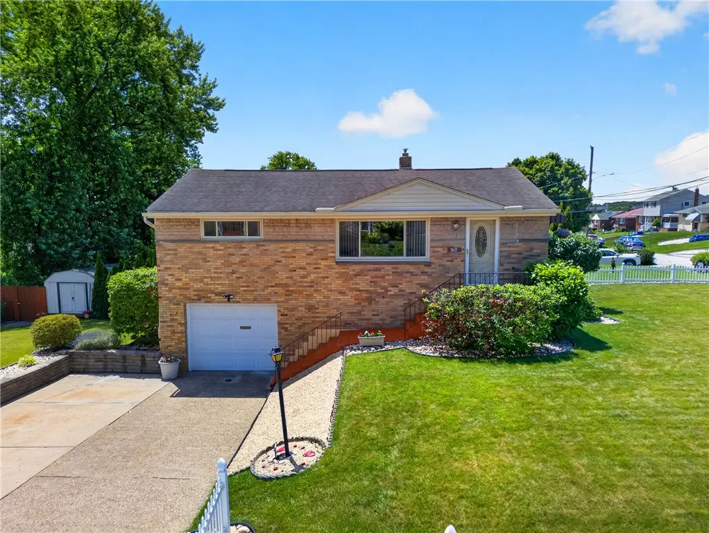 317 Laurel Dr, Pittsburgh, PA 15236 - #1
