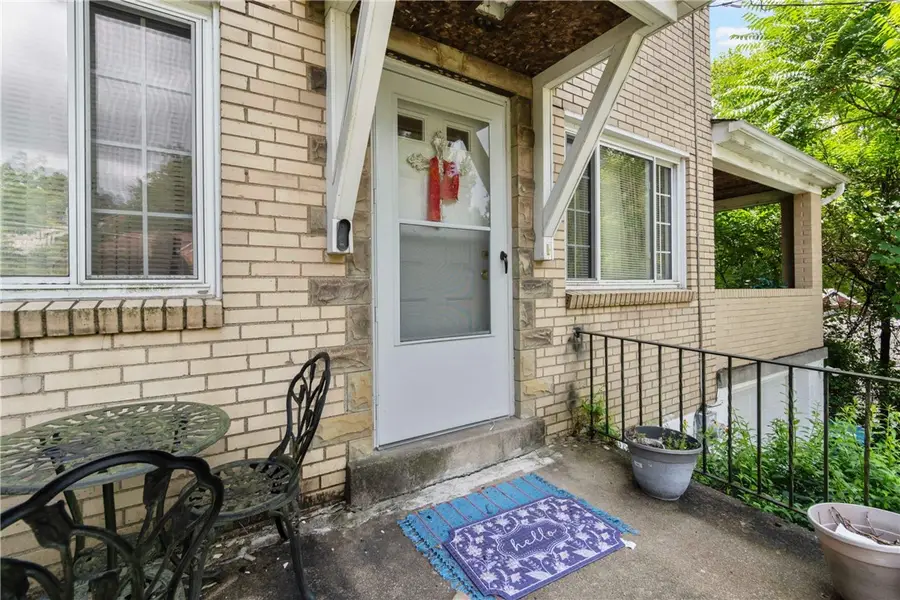 145 Payne Dr, Pittsburgh, PA 15235 - #2