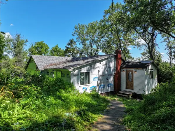 533 College Circle, Belle Vernon, PA 15012