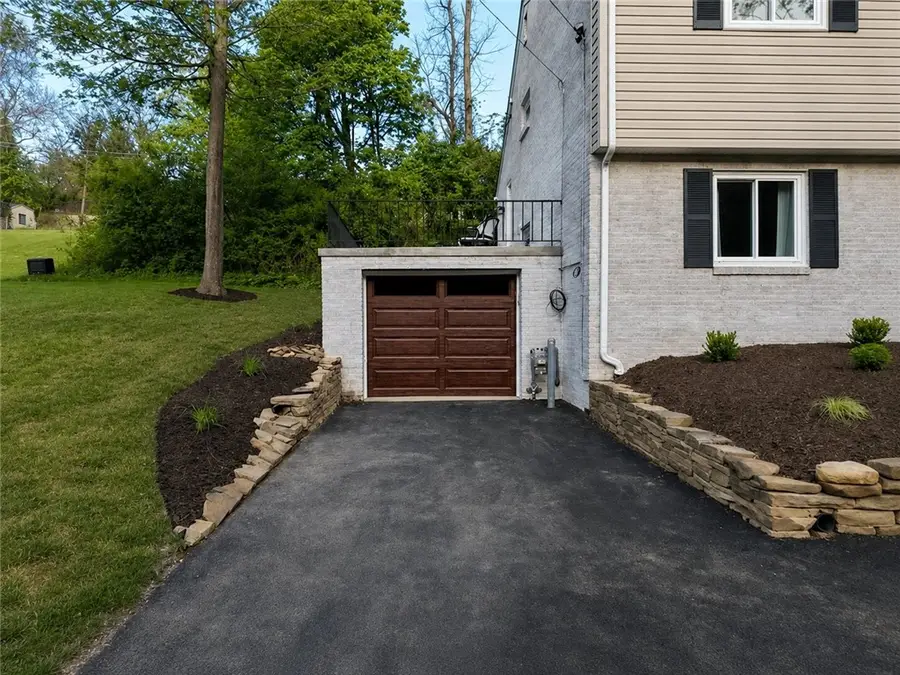 2661 Old Washington Road, Pittsburgh, PA 15241 - #2