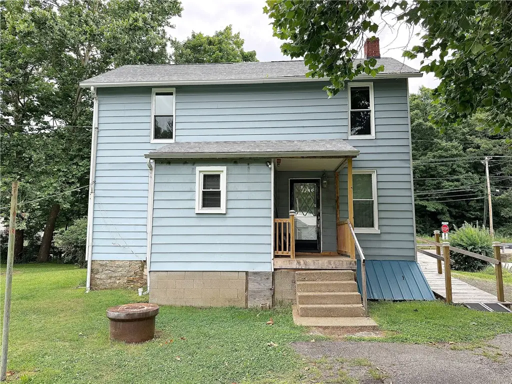 561 Chestnut Ridge Rd, Latrobe, PA 15650 - #1