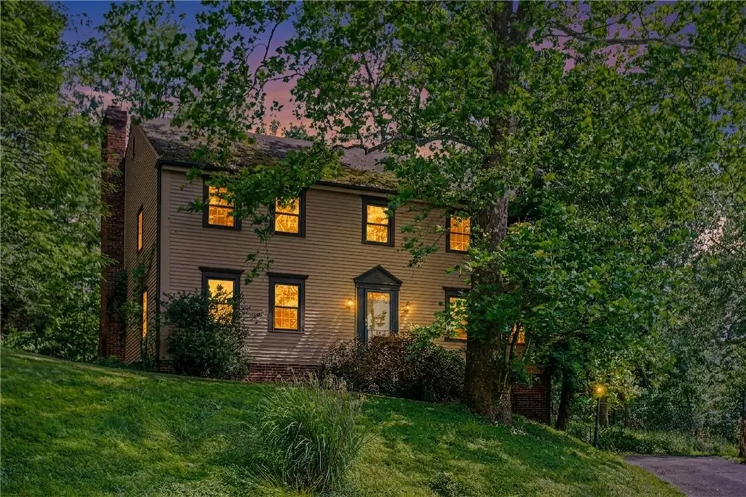 139 Alleyne Dr, Pittsburgh, PA 15215 - #1