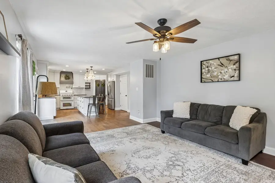 8042 Woodcreek Drive, Bridgeville, PA 15017 - #3