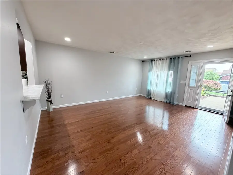 788 Everview Ln, Derry, PA 15627 - #2