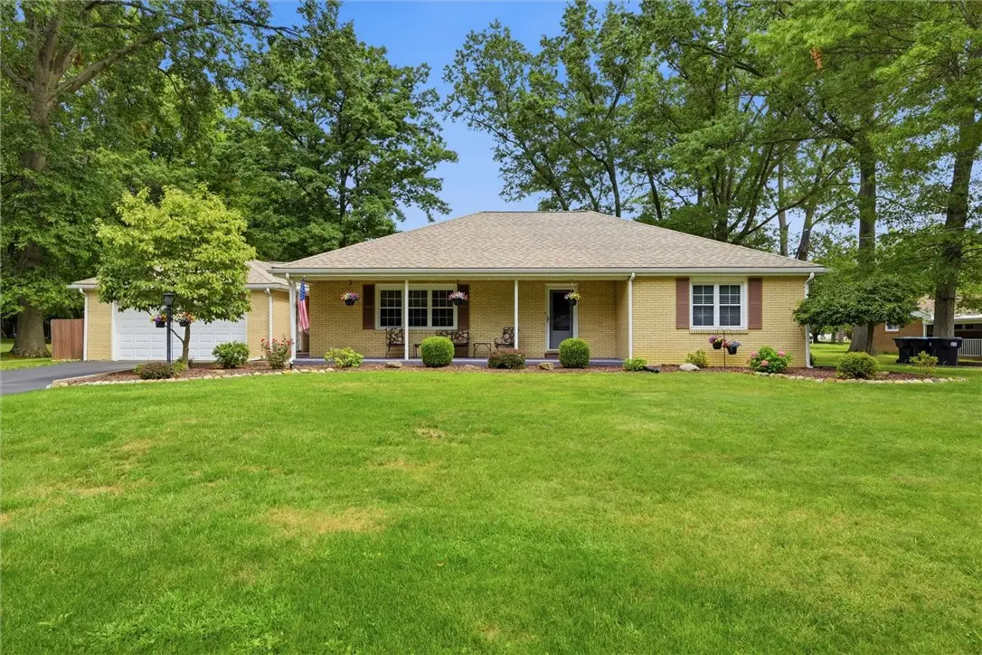 2229 King Dr, Hermitage, PA 16148 - #1