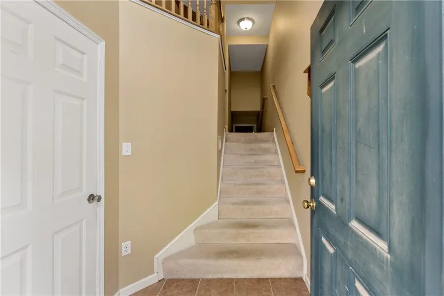 1501 Michael Dr, Pittsburgh, PA 15227 - #2