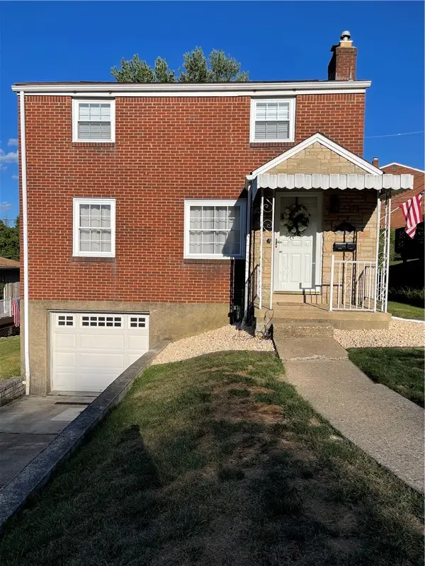 1464 Senior Dr, Pittsburgh, PA 15227