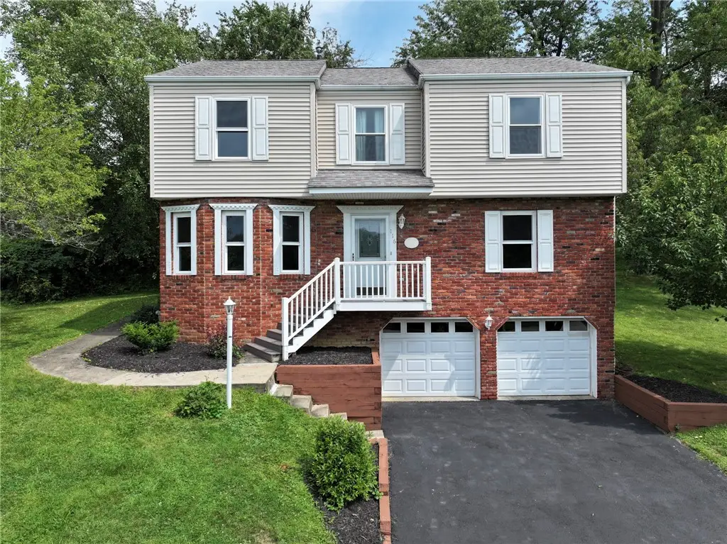116 Damian Ct, Jeannette, PA 15644 - #1