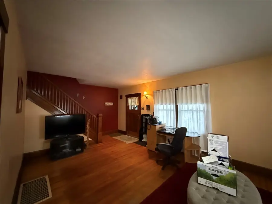 29 E Hallam Ave, Washington, PA 15301 - #3