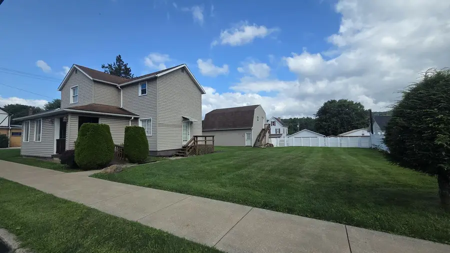 203 Indiana Avenue, Avonmore, PA 15618 - #3