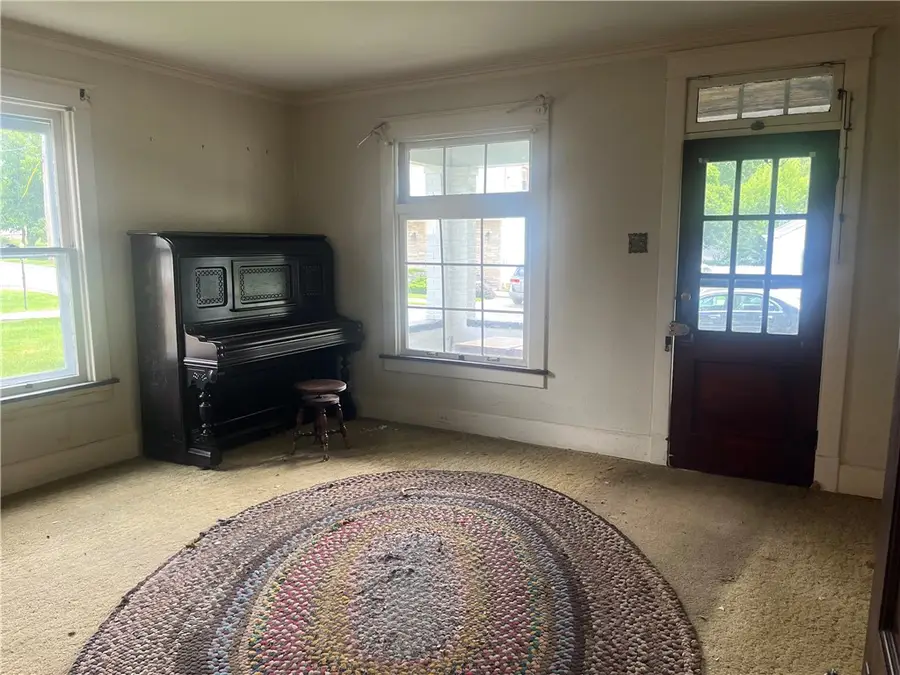 612 7th Ave, Beaver Falls, PA 15010 - #2