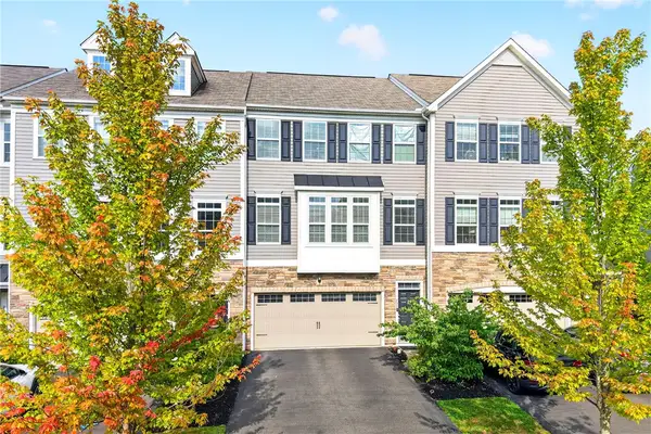 235 Eagle Dr., Cranberry Twp, PA 16066
