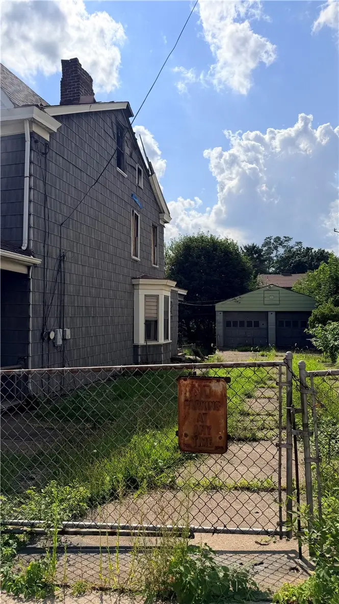 134 Rinne Street, Pittsburgh, PA 15210 - #3