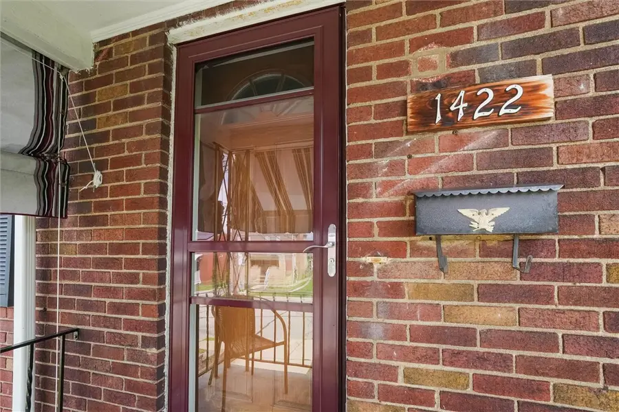 1422 Simona Dr, Pittsburgh, PA 15201 - #3