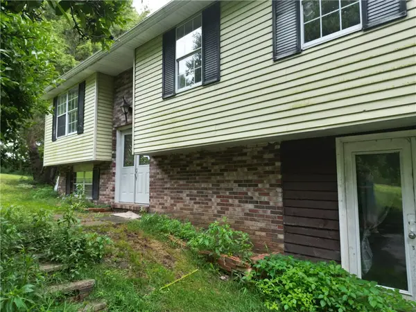3366 Frew Mill Road, New Castle, PA 16101
