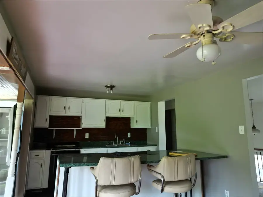 3366 Frew Mill Road, New Castle, PA 16101 - #2