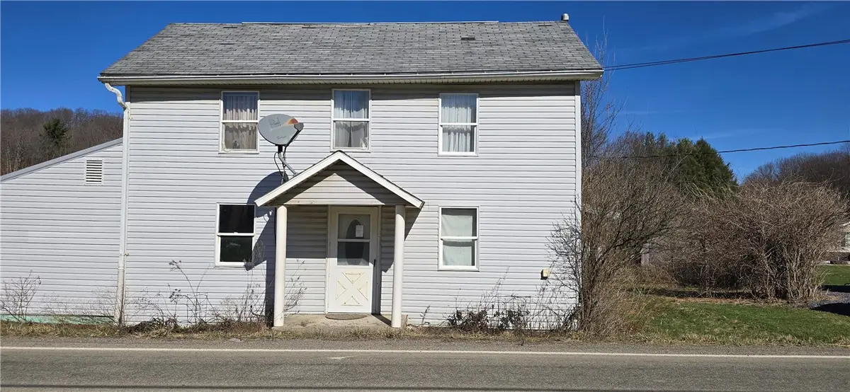 152 Reynoldsville Sykesville Rd, Reynoldsville, PA 15851 - #1