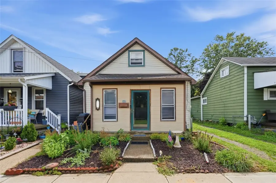 113 Fayette Ave, Oakdale, PA 15071 - #2