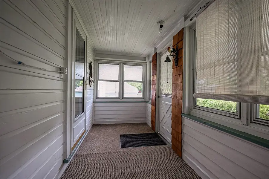412 Old Zelienople Rd, Ellwood City, PA 16117 - #3