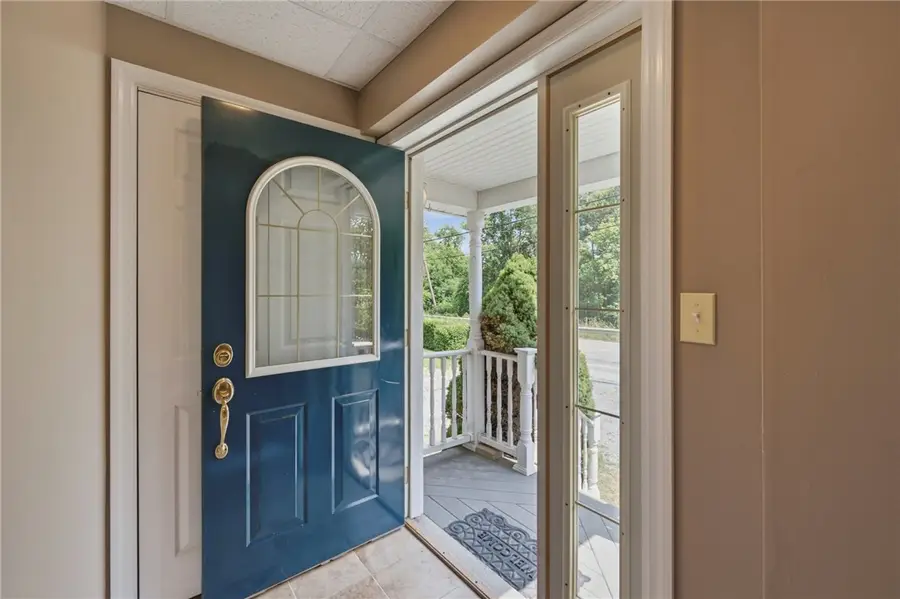 632 Wampum Ave, Ellwood City, PA 16117 - #3