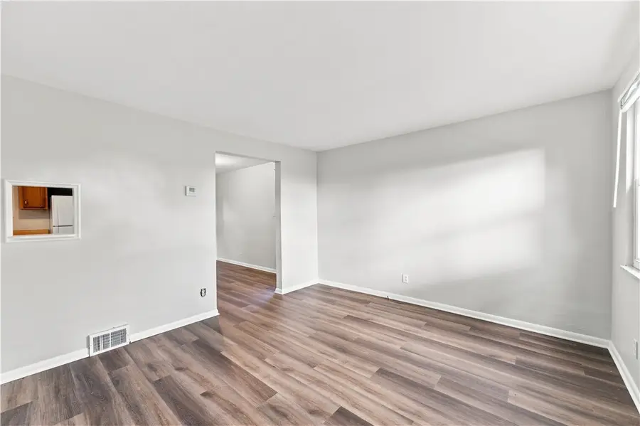 9218 Florida Ave, Pittsburgh, PA 15235 - #3