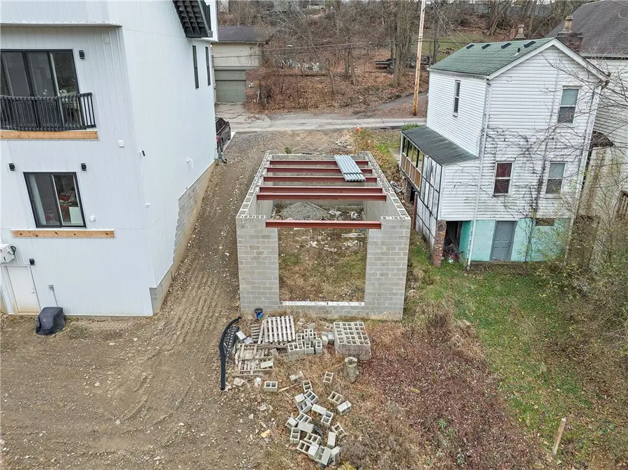 424 Clarence St, Pittsburgh, PA 15211 - #3