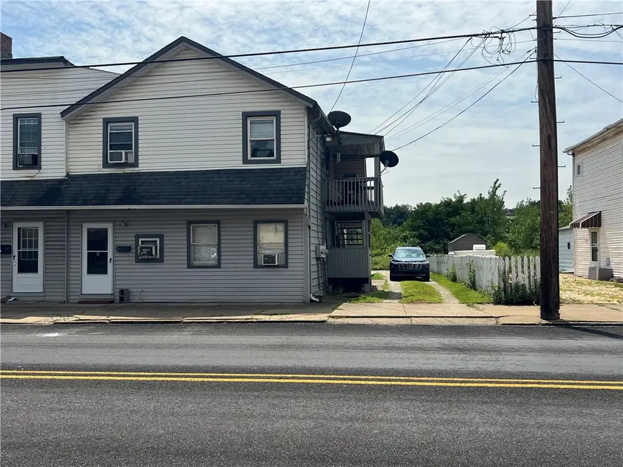2518 Walnut St, McKeesport, PA 15132 - #3
