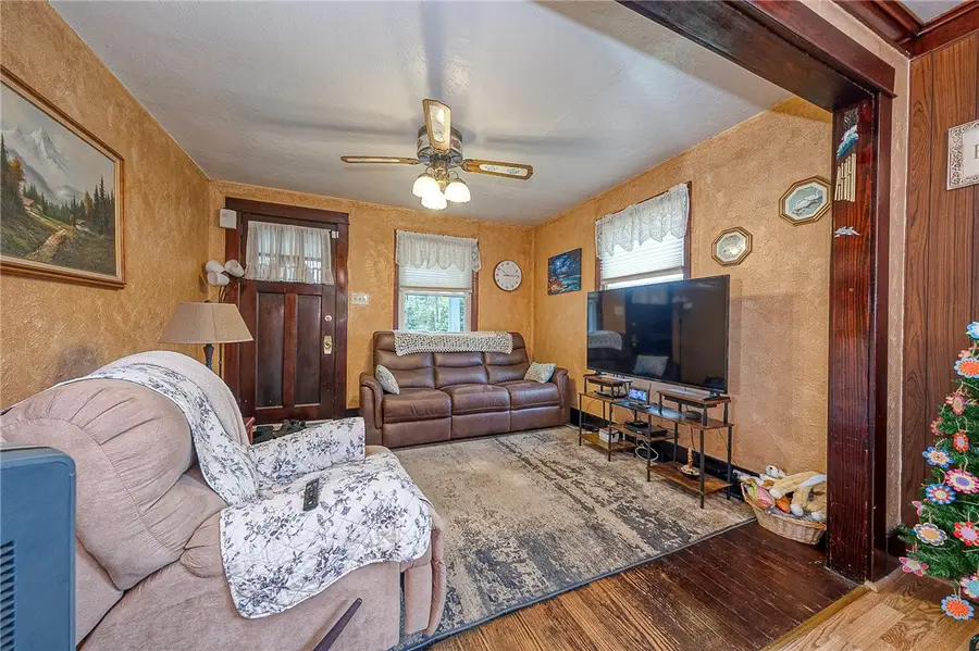 425 California Avenue, Monroeville, PA 15146 - #3