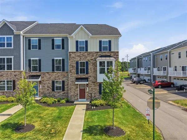 4600 Spruce Rd, Gibsonia, PA 15044