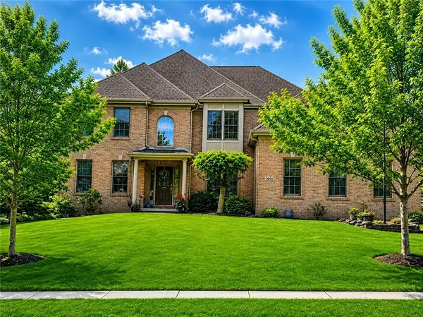 2004 Maxwell Ln, Mars, PA 16046