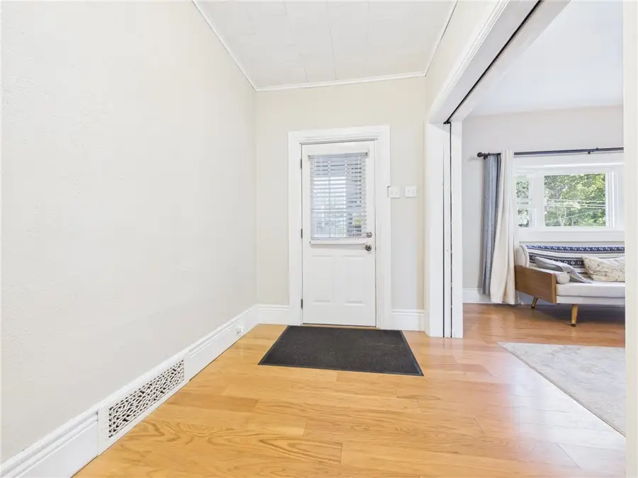 1872 Greenleaf St, Pittsburgh, PA 15203 - #3