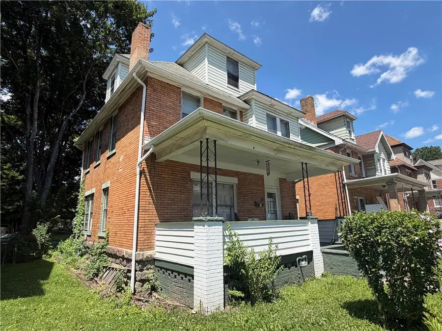 111 Orchard Street, Aliquippa, PA 15001 - #2