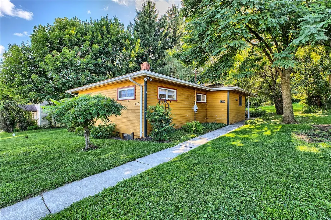 110 First St, Hostetter, PA 15638 - #1